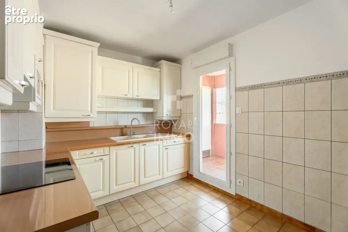 Appartement T3 - terrasse - garage - photo 3
