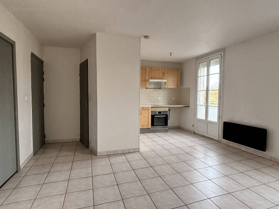 Appartement à SAINTES
