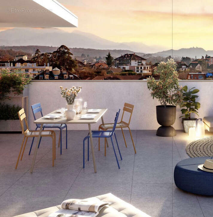 À Thonon-Les-Bains, appartement T4 avec grand balcon - photo 2