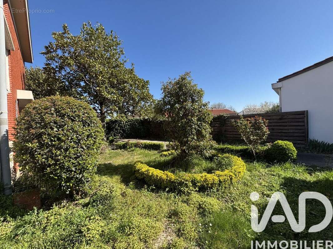 Photo 2 - Maison à CASTELGINEST
