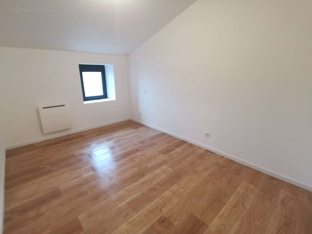 Maison à LES HERBIERS