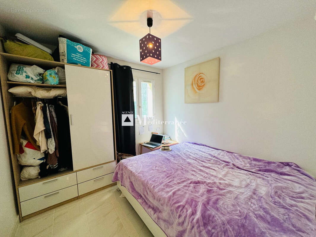 Appartement à COGOLIN