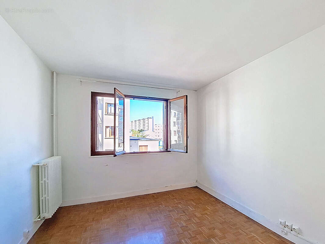 Appartement à CACHAN