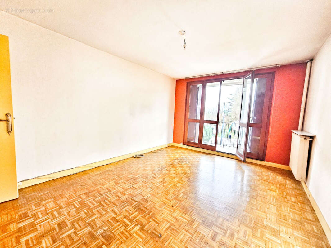 Appartement à VILLEJUIF
