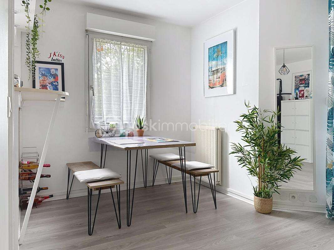 Appartement à MOISSY-CRAMAYEL