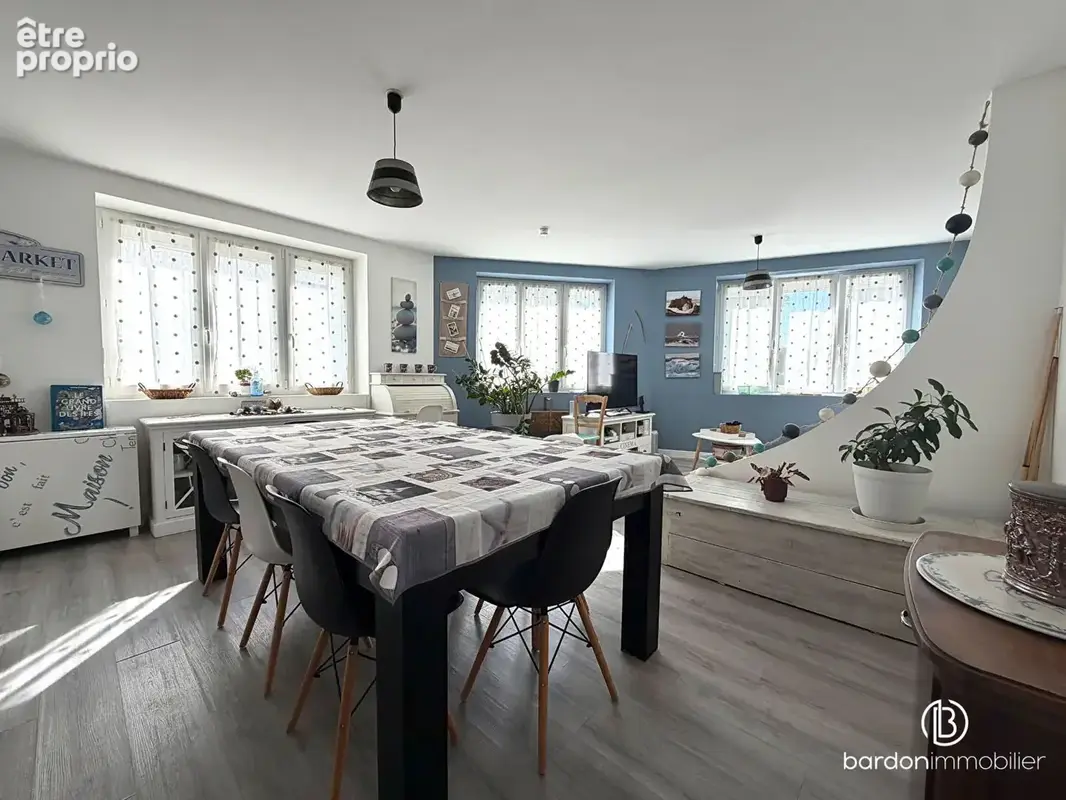 Maison 7 pièces - 145 m² - Centre-ville La Garnache - photo 2