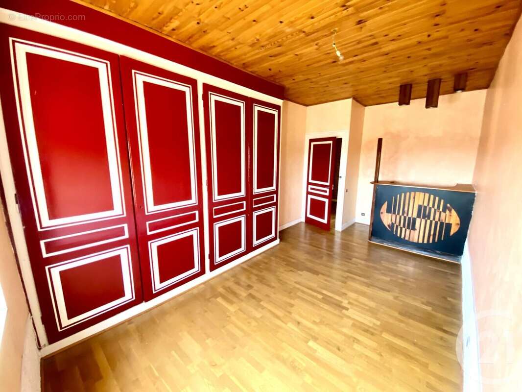 Maison à RILLIEUX-LA-PAPE