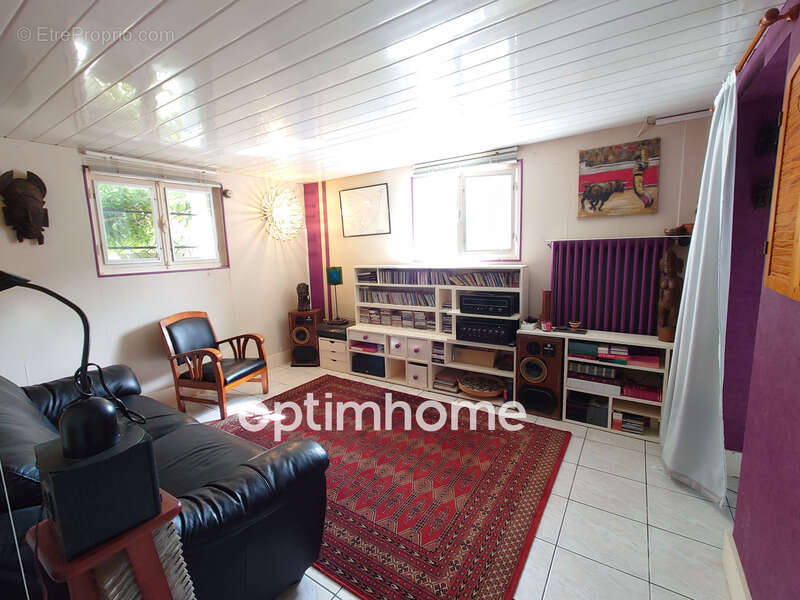 Maison à DAMMARIE-LES-LYS