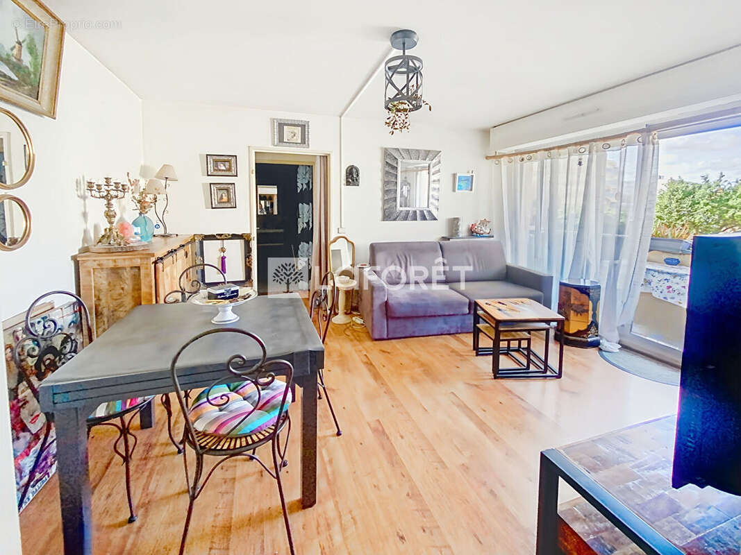 Appartement Arcachon  centre ville 2 pièce(s) 35.22 m2 - photo 2