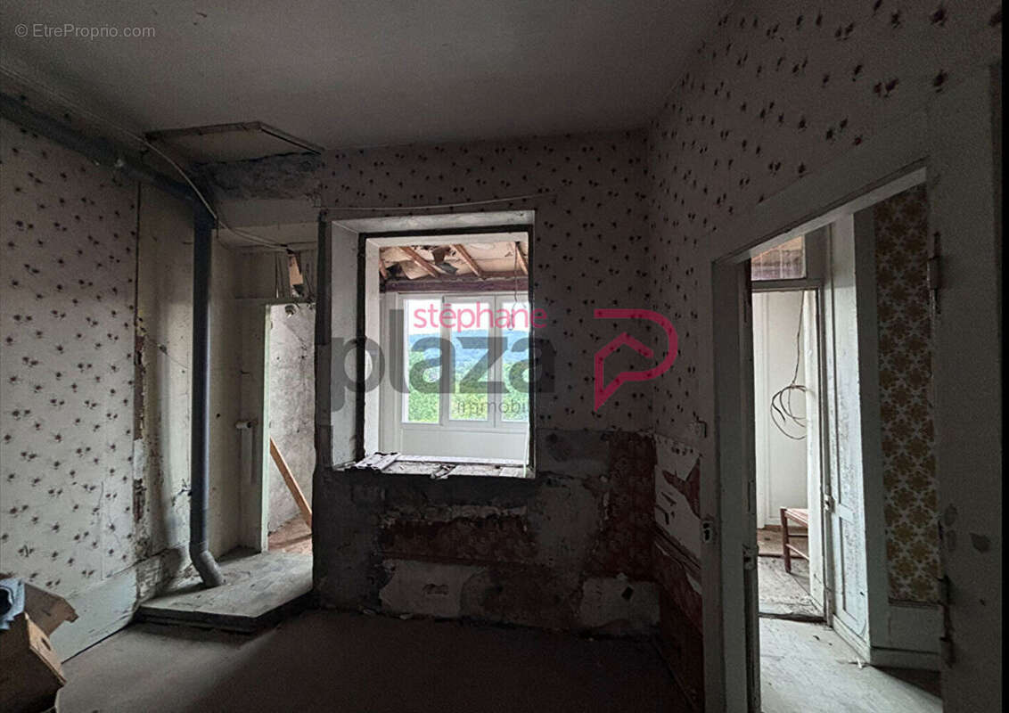 Appartement à CHAMPAGNOLE