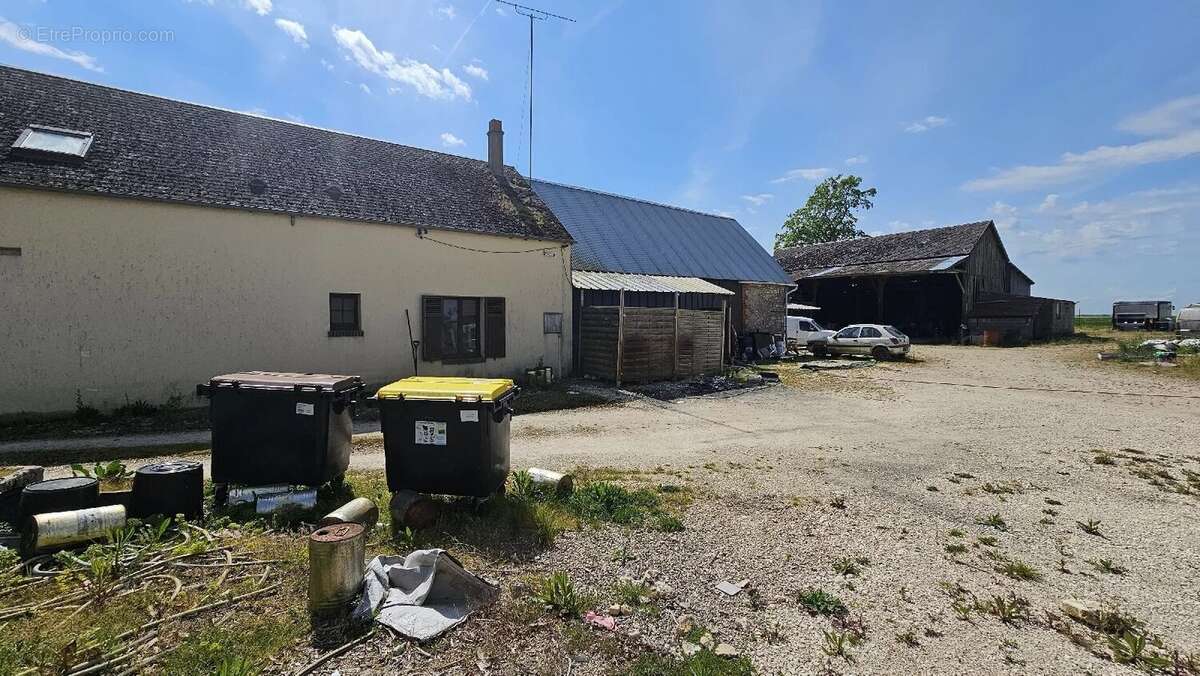 Maison à VOVES