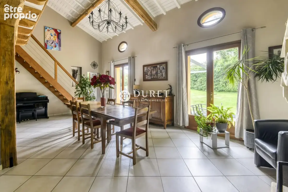 Maison 6 pièces 208 m² à vendre à Saint-Fiacre-Sur-Maine (44690) - photo 9