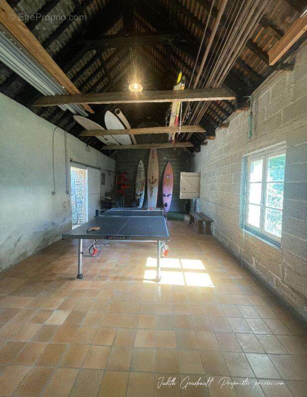Maison de maître  290m2 sur 7200 m2 de terrain avec tennis - photo 12