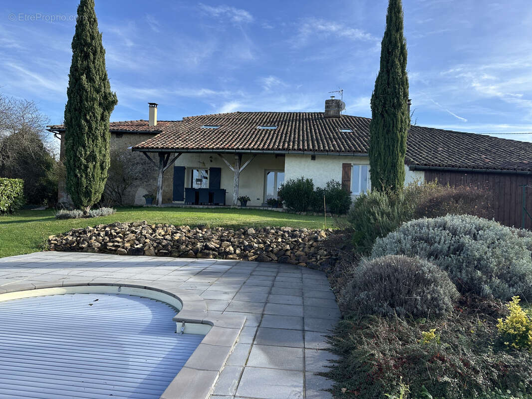 Maison à L'ISLE-EN-DODON