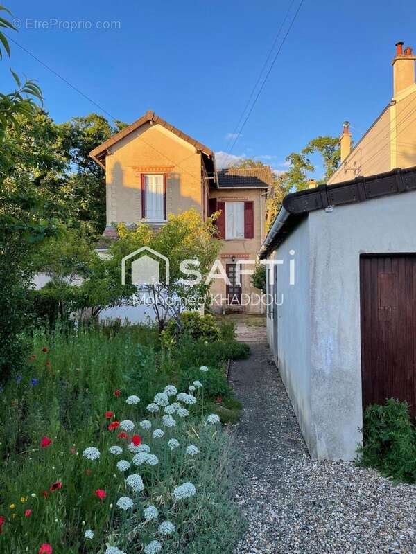 Photo 2 - Maison à ACHERES