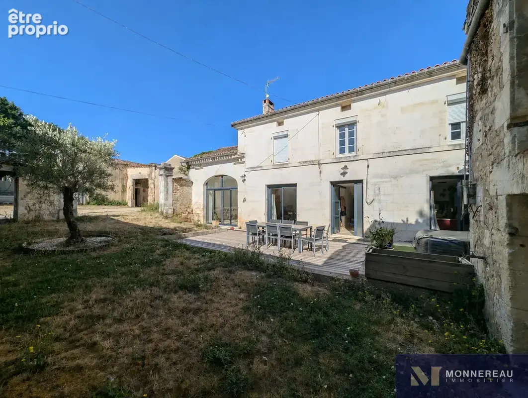 Propriété equestre avec 7ha - photo 2