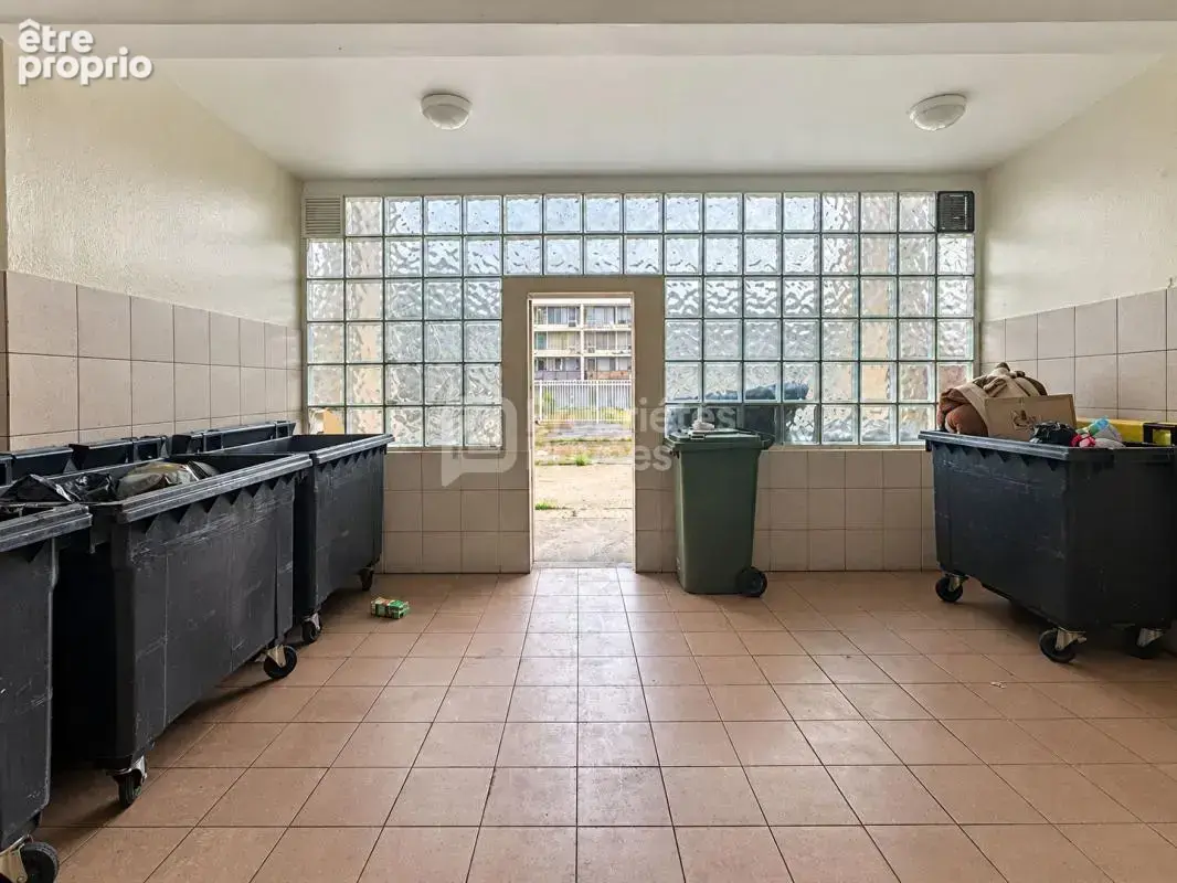 94190 VILLENEUVE SAINT GEORGES - Appartement  T2 30m2 + Place de parking - photo 8