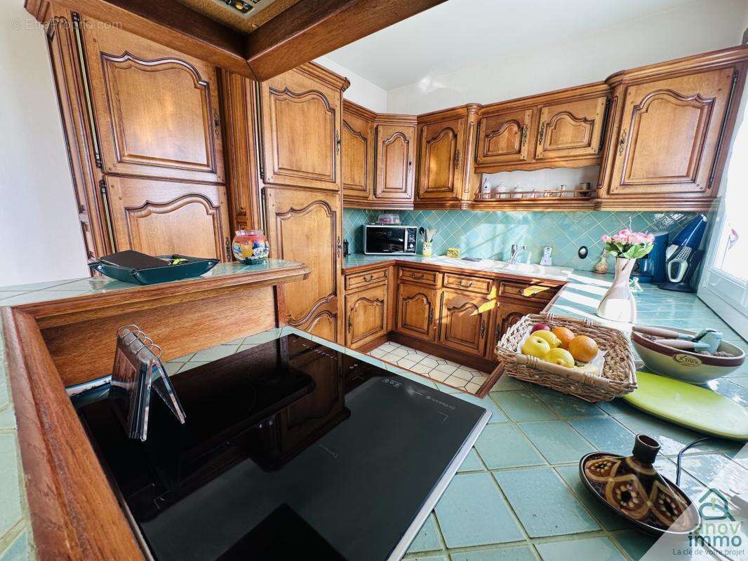 Maison à CHATEAUNEUF-SUR-CHARENTE