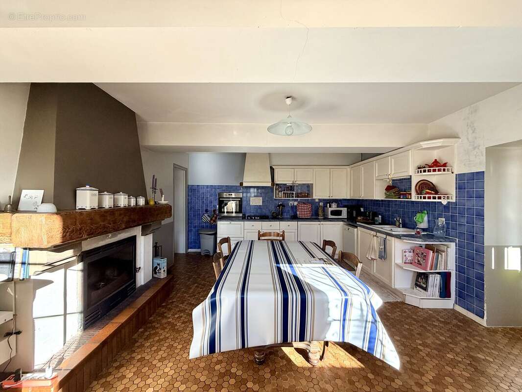 Photo 8 - Maison à HURE