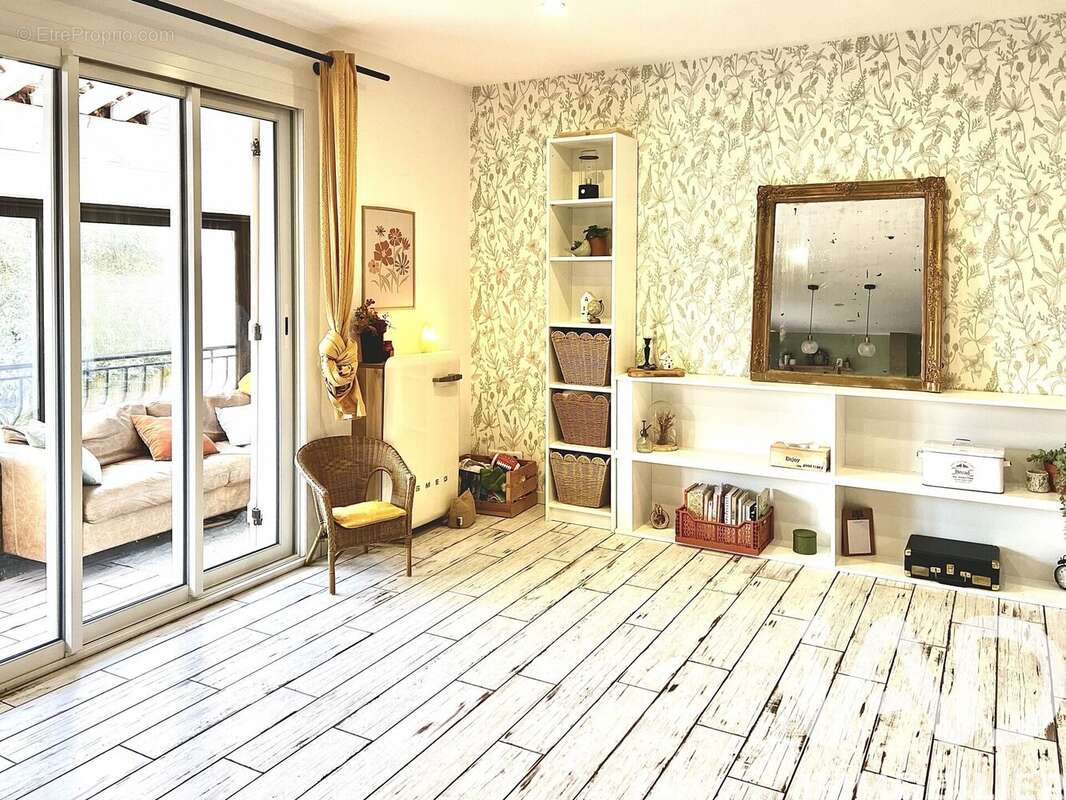 Photo 8 - Maison à ROQUEBRUNE-SUR-ARGENS