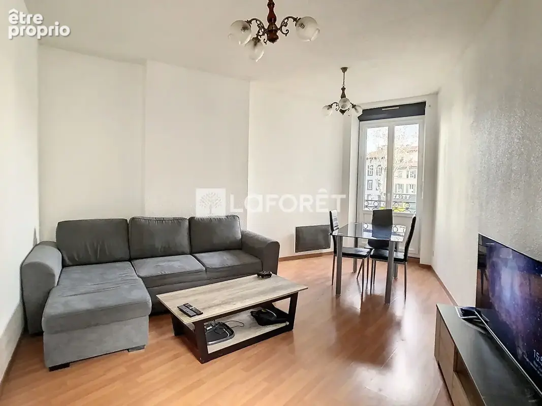 Appartement 3 pièces à Valence - photo 2