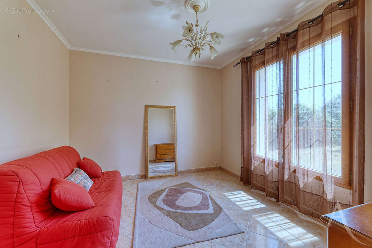 Maison Montaigu centre - photo 3
