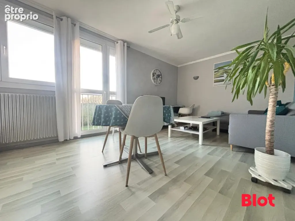 Appartement 3 pièces 61 m² à vendre à Rennes (35200) - photo 2