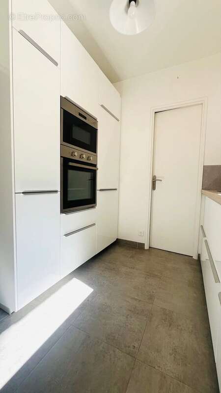 Appartement à ISSY-LES-MOULINEAUX