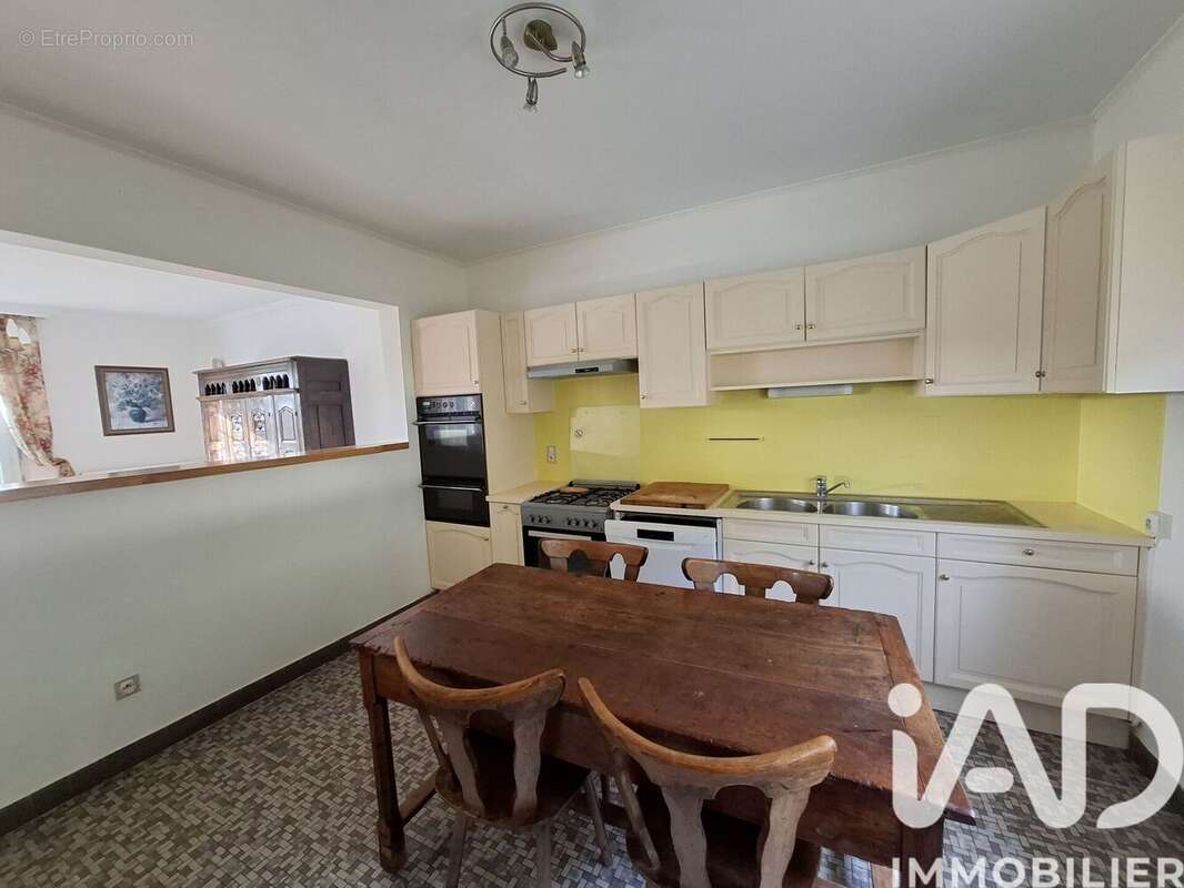 Maison 155 m² à La Bonneville-Sur-Iton  - photo 9