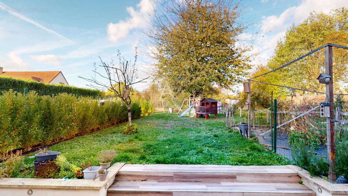 Maison à CHANGIS-SUR-MARNE