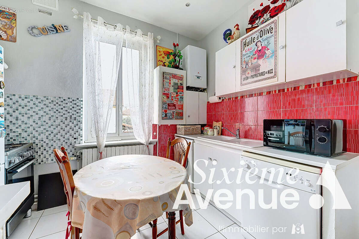 Maison à SAINT-PRIEST