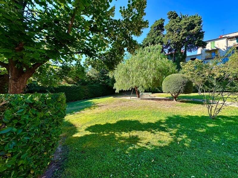 Appartement à MARSEILLE-9E
