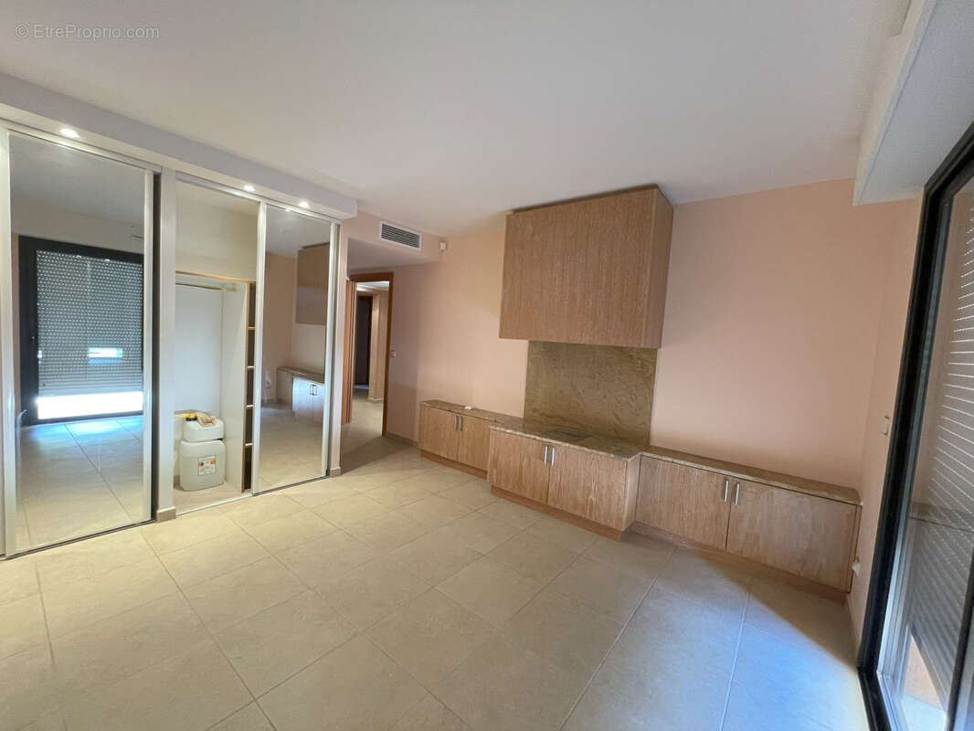 Appartement à SAINT-RAPHAEL