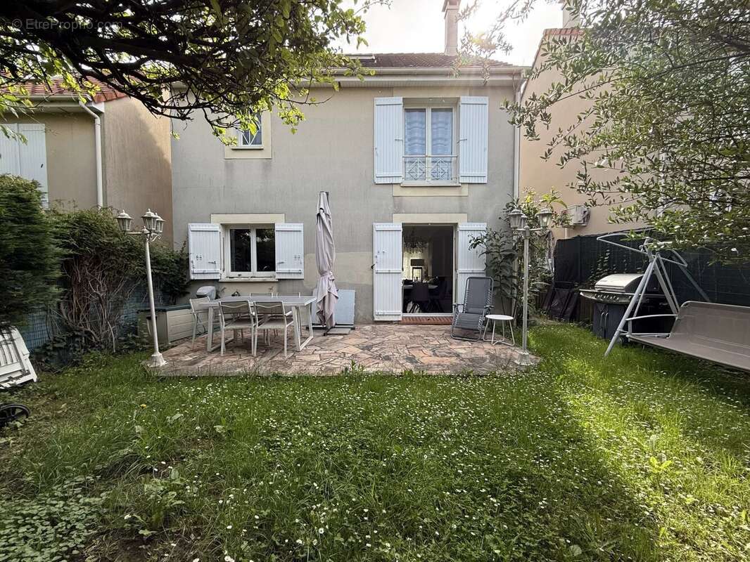 Maison à PANTIN