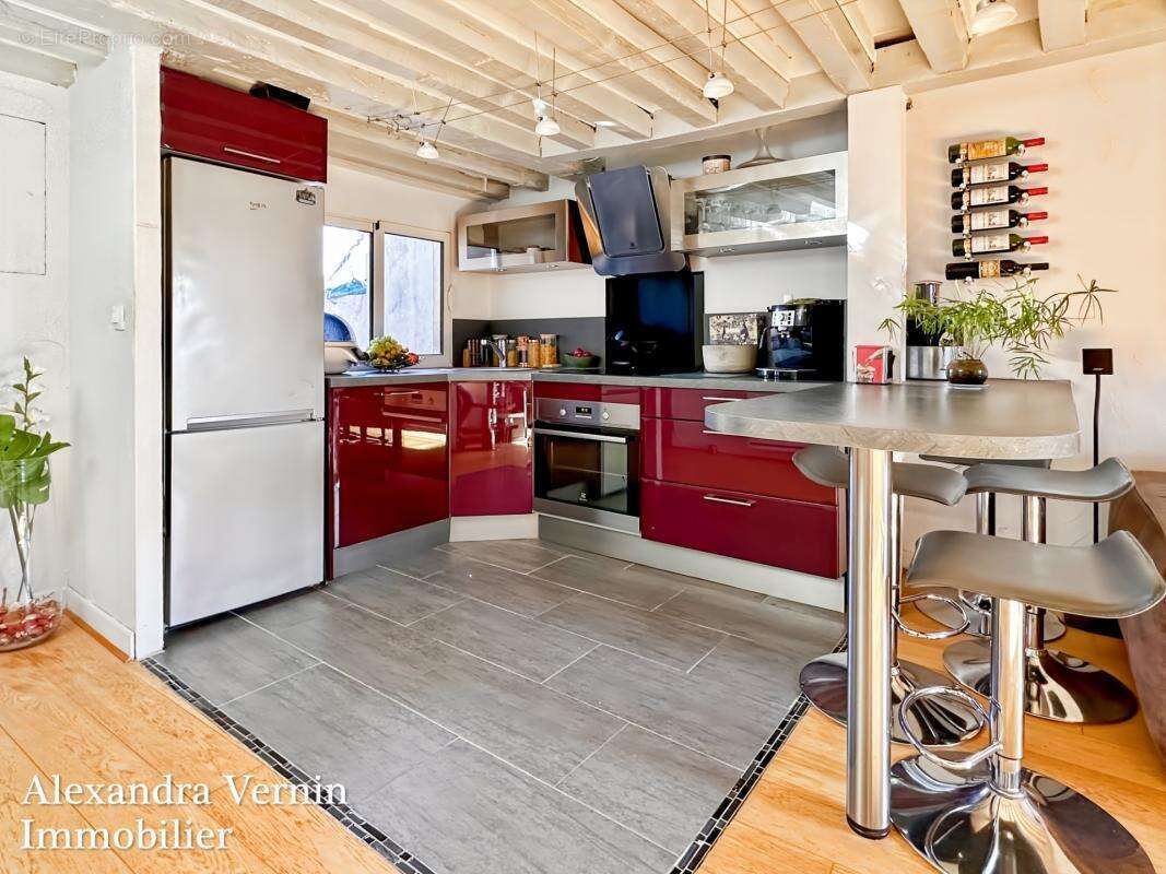 Appartement de charme 2 chambres hypercentre Saint-Germain-en-Laye - photo 3