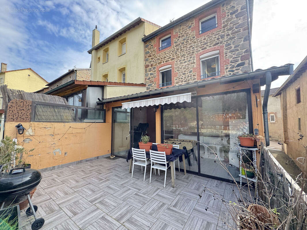 Photo 2 - Maison à AMPLEPUIS