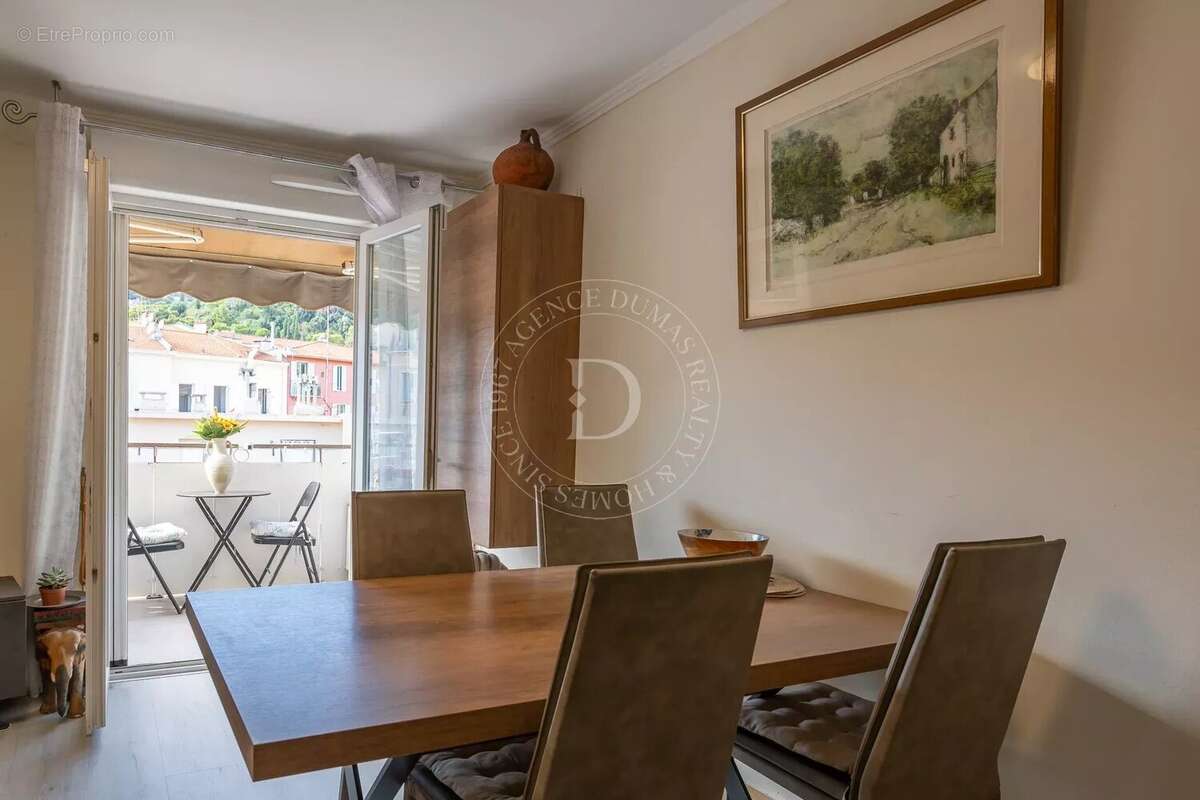 Appartement à BEAULIEU-SUR-MER