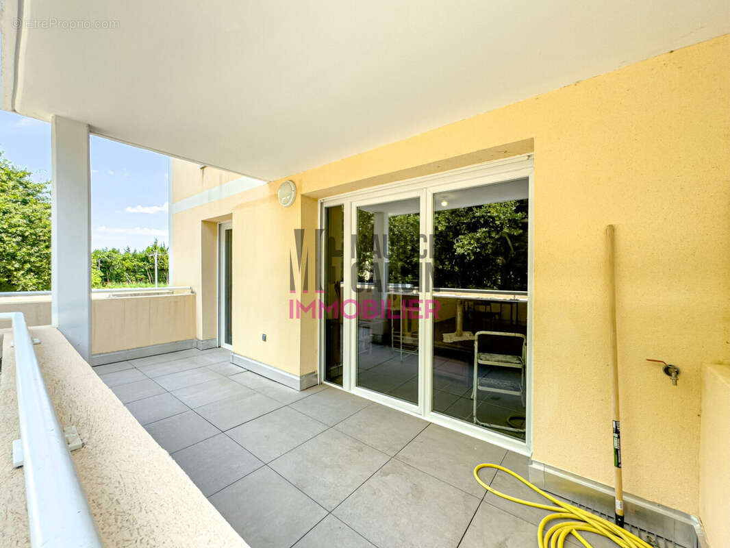 Appartement 42 m² à Orange  - photo 2