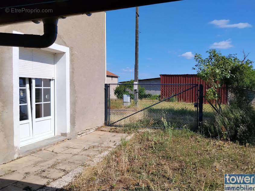 Maison de village à Burlioncourt - photo 3