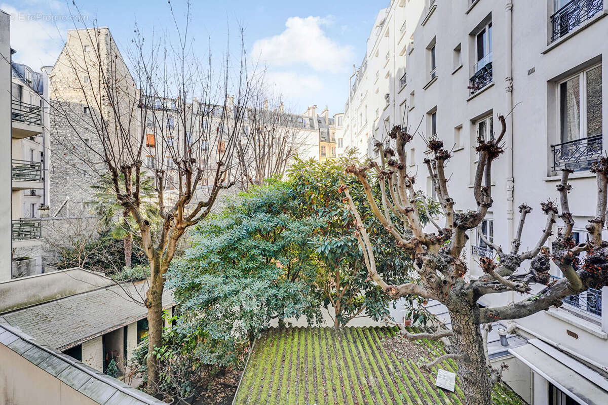Appartement à PARIS-5E