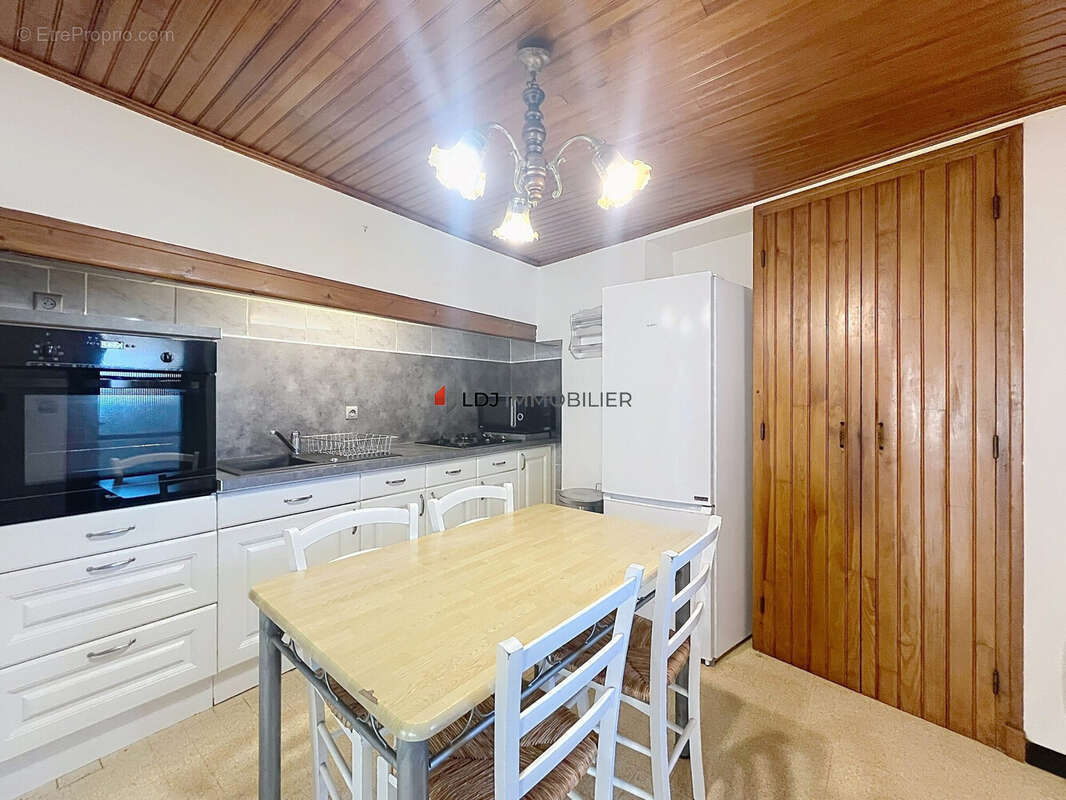 Maison 50 m² à Sahorre  - photo 5