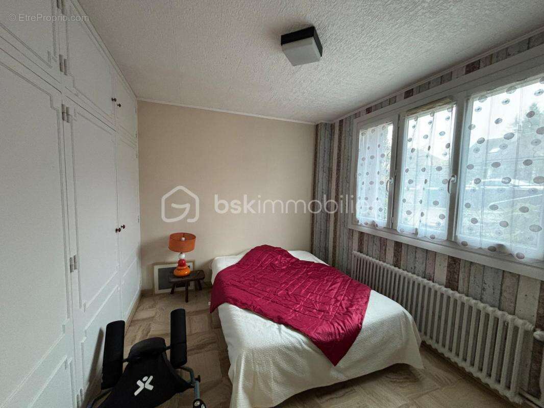 Maison à BRIE-COMTE-ROBERT