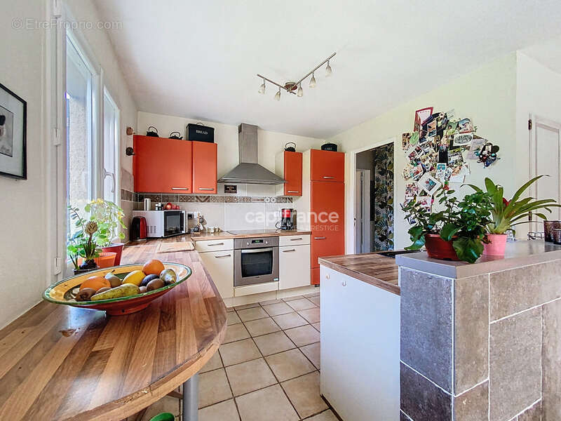 Maison à ROCHECORBON