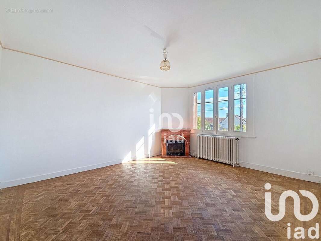 Photo 5 - Maison à VIERZON