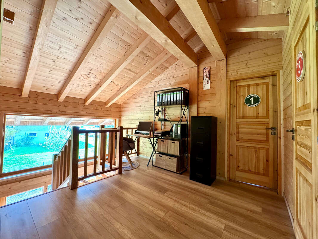 Maison à BONNEVILLE