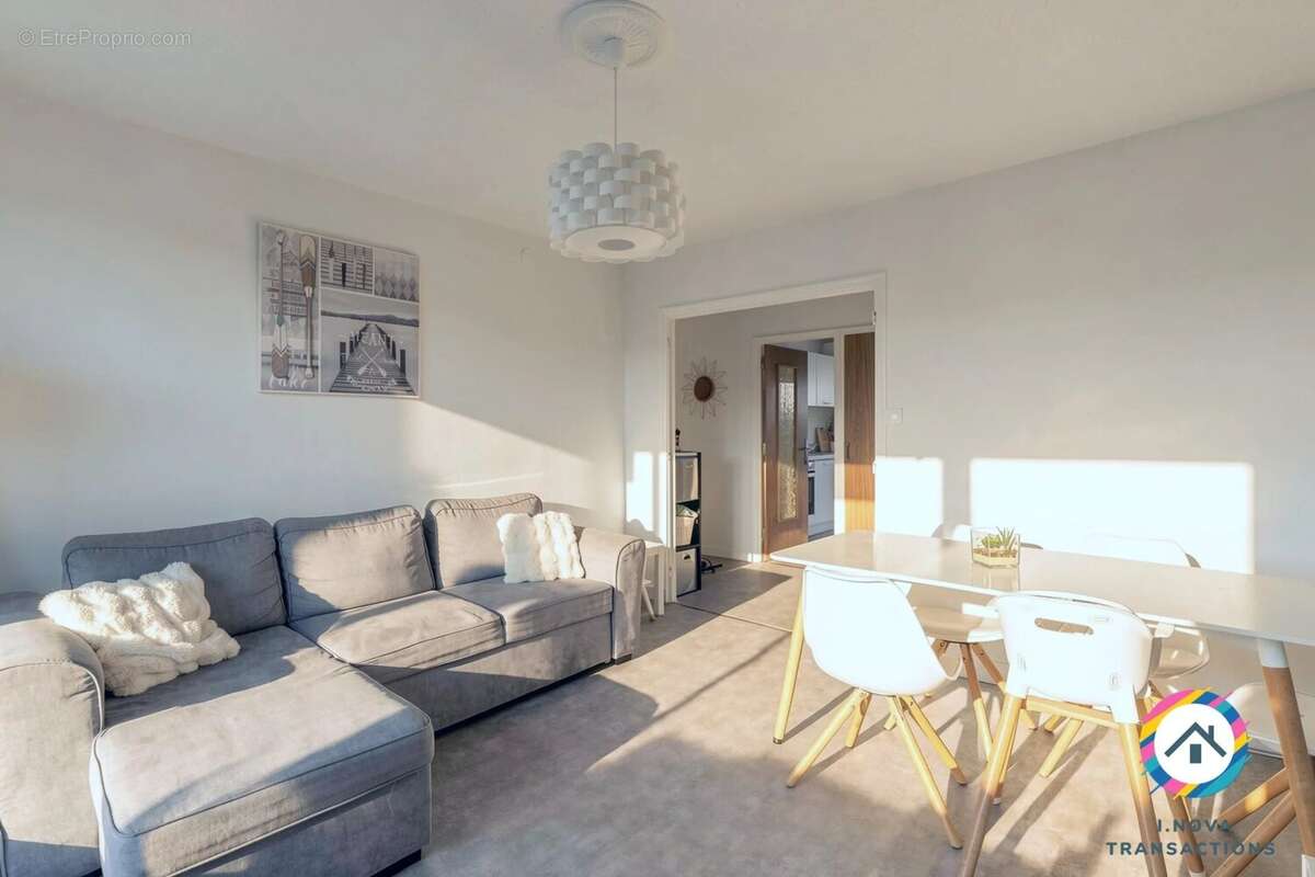 Appartement à VILLEFRANCHE-SUR-SAONE