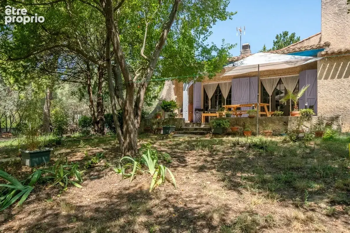 Référence : 7383-ABO - Villa de 5 chambres, terrain piscinable dans un environnement calme et privilégié à Eguilles - photo 2