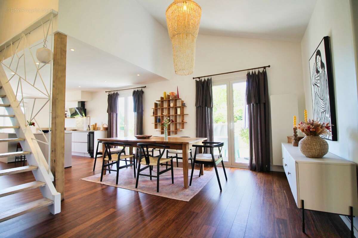 Maison 132 m² à Vaux-Sur-Mer  - photo 8
