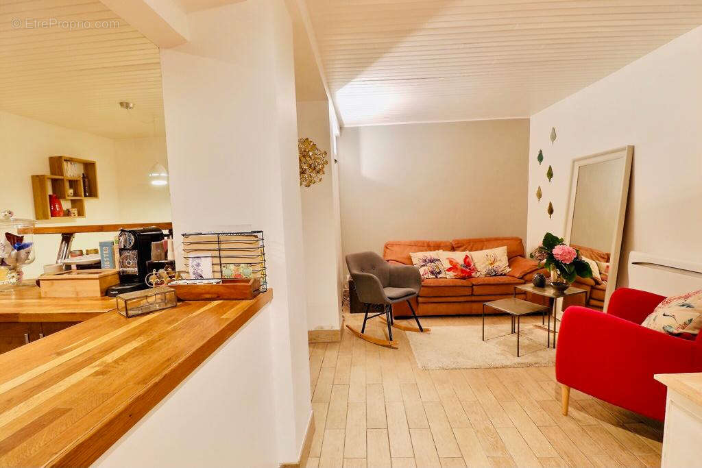 Maison à L'ETANG-LA-VILLE