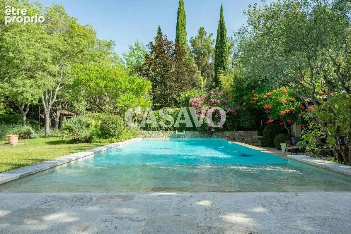 Vente Maison 10 pièces de 315m² - 13100 Saint-Marc-Jaumegarde - photo 26